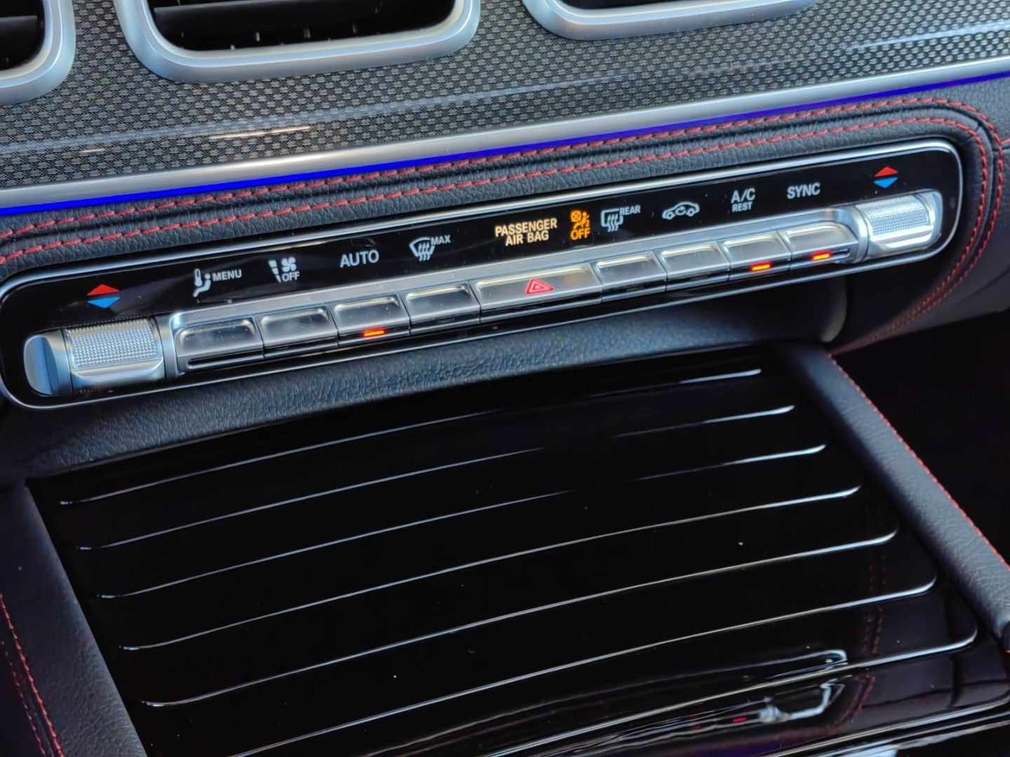 Mercedes-Benz GLE 53 AMG 4M+ AIR PANO HUD BURMESTER 360° R22