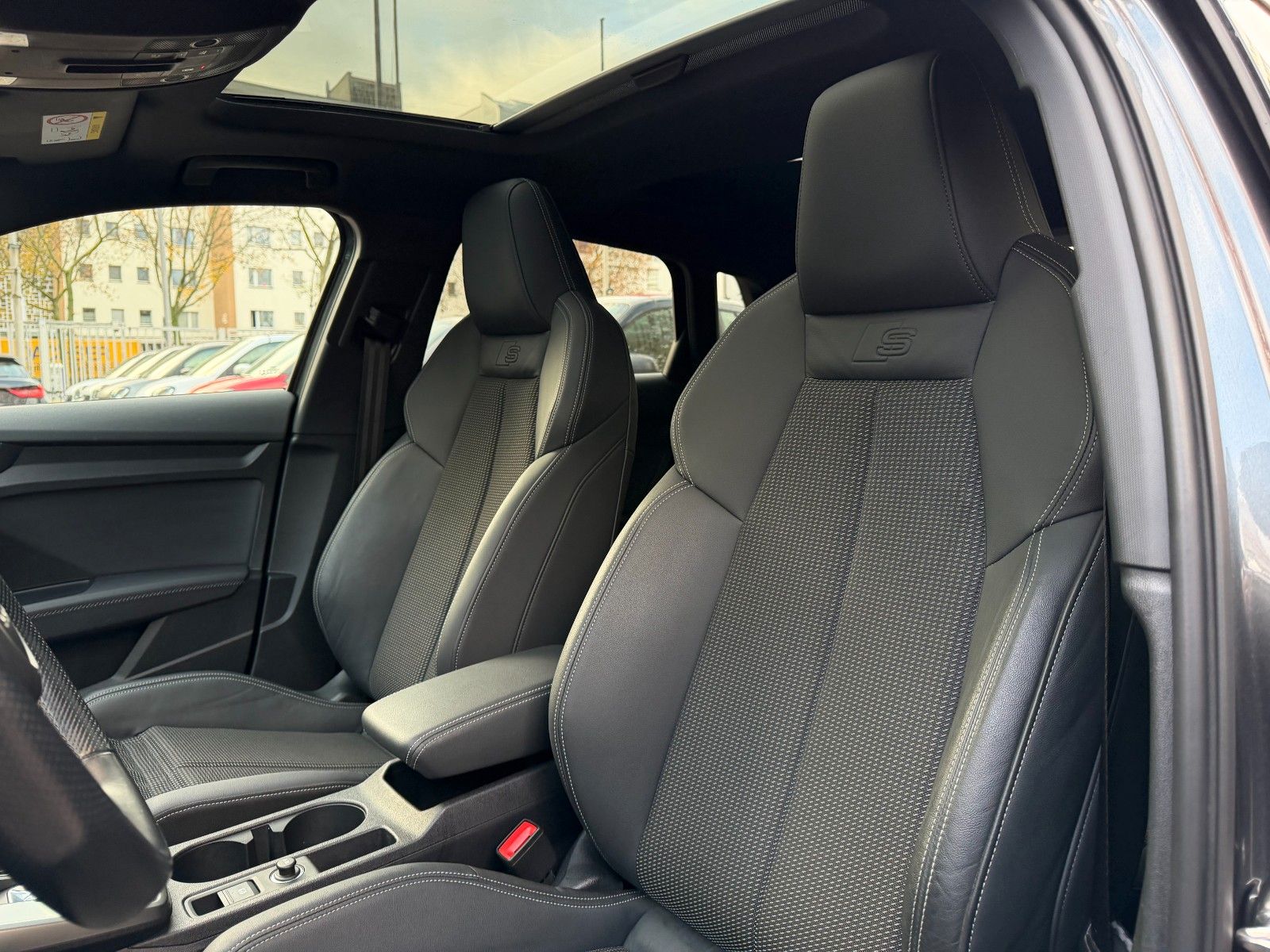 Audi A3 Sportb 40 TFSIe S line*PANO*LED*AHK*SHZ*KAM*