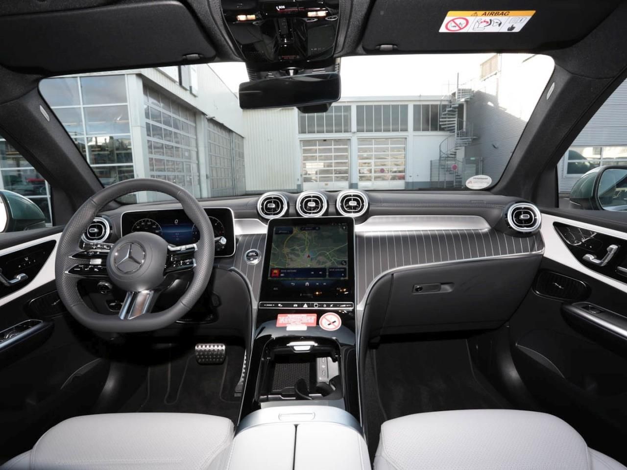 Mercedes-Benz GLC 220 d 4MATIC AMG Navi Panorama AHK Memory