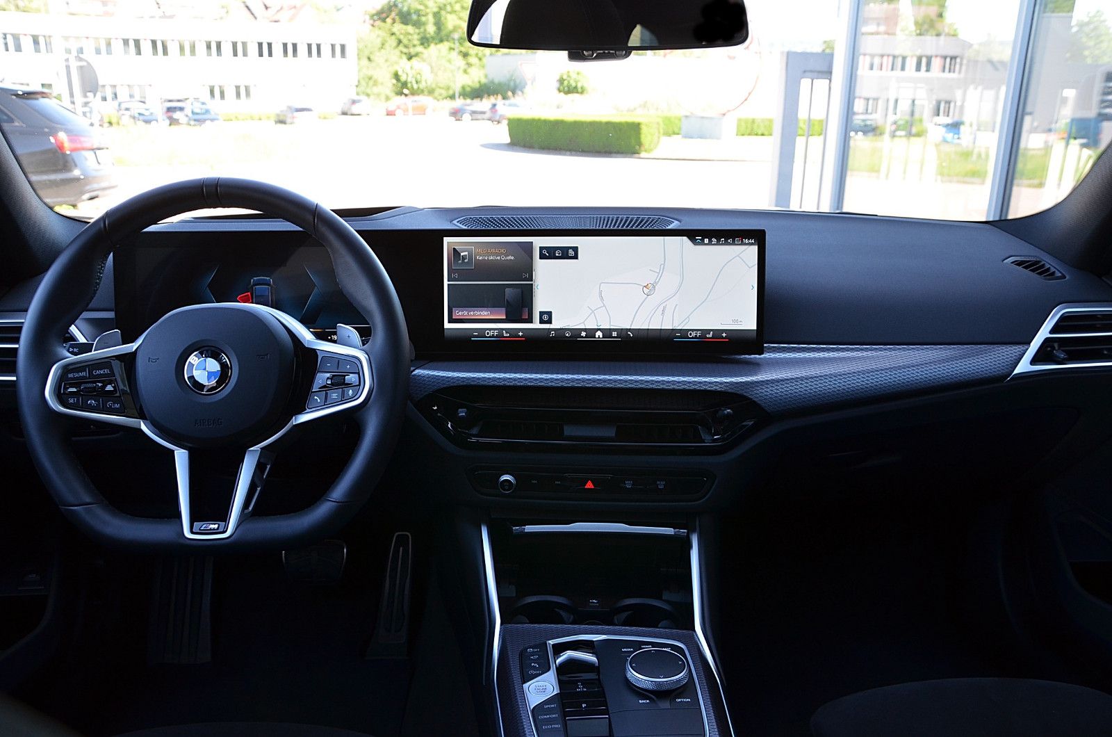 BMW 320d Tour/M Sportpaket/360Kamera/Gl.Dach/Head-Up