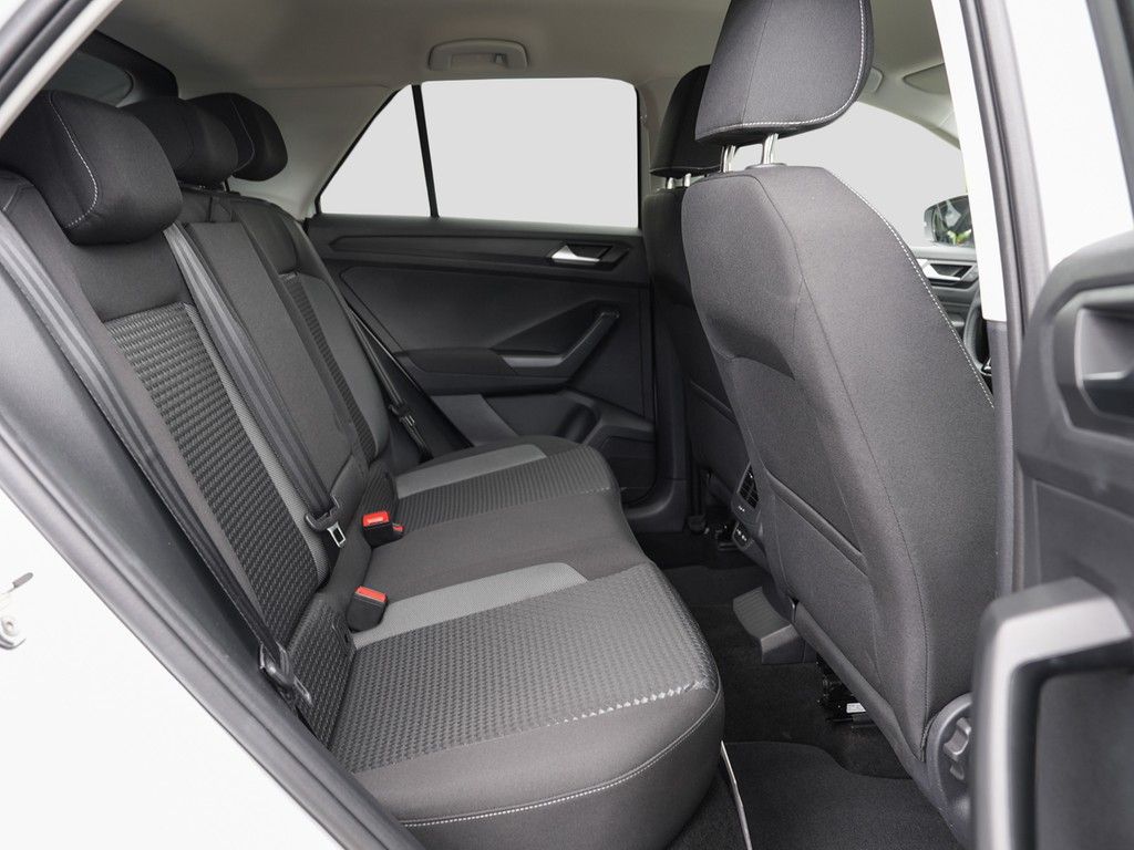 Volkswagen T-Roc 1.0 TSI Active - Samsaru's Car Outlet