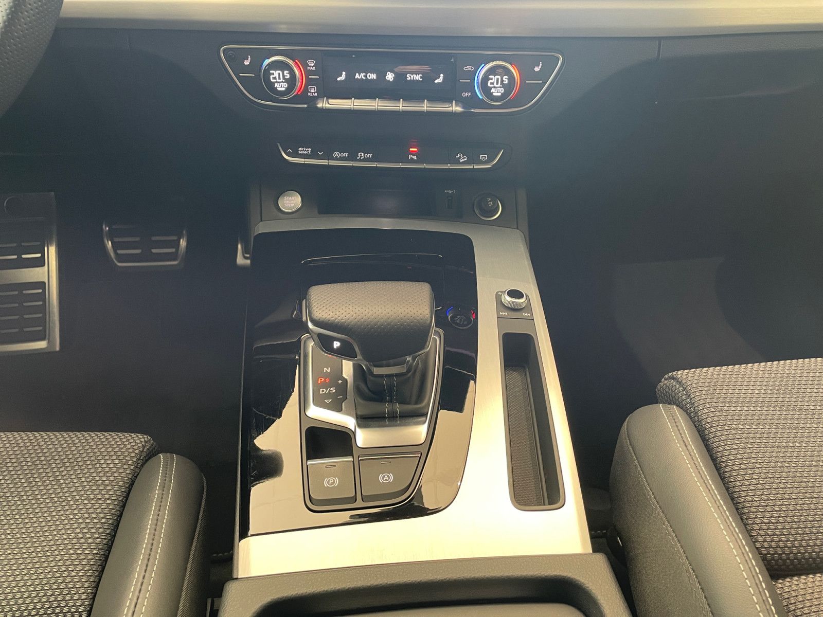 Audi Q5 Sportback 45TFSI quattro S-trc S line AHK HuD