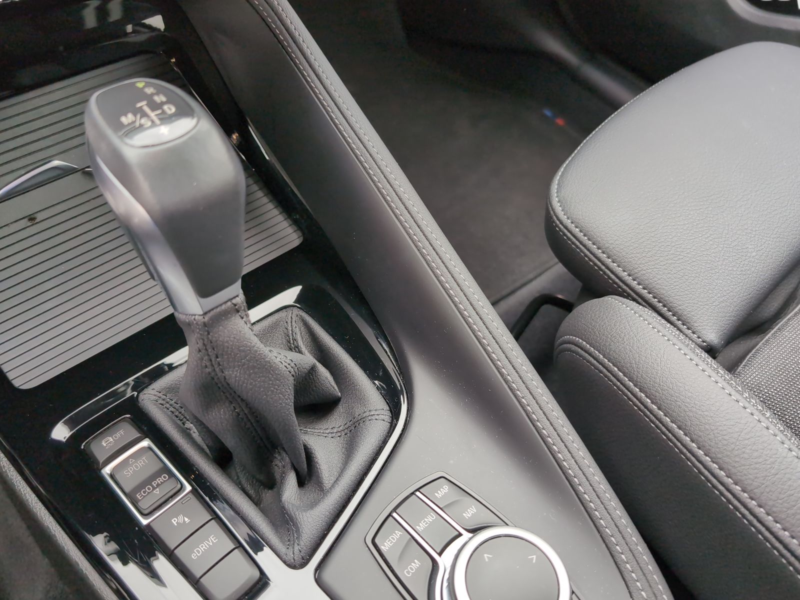BMW X1 xDrive25e M Sport - Samsaru's Car Outlet