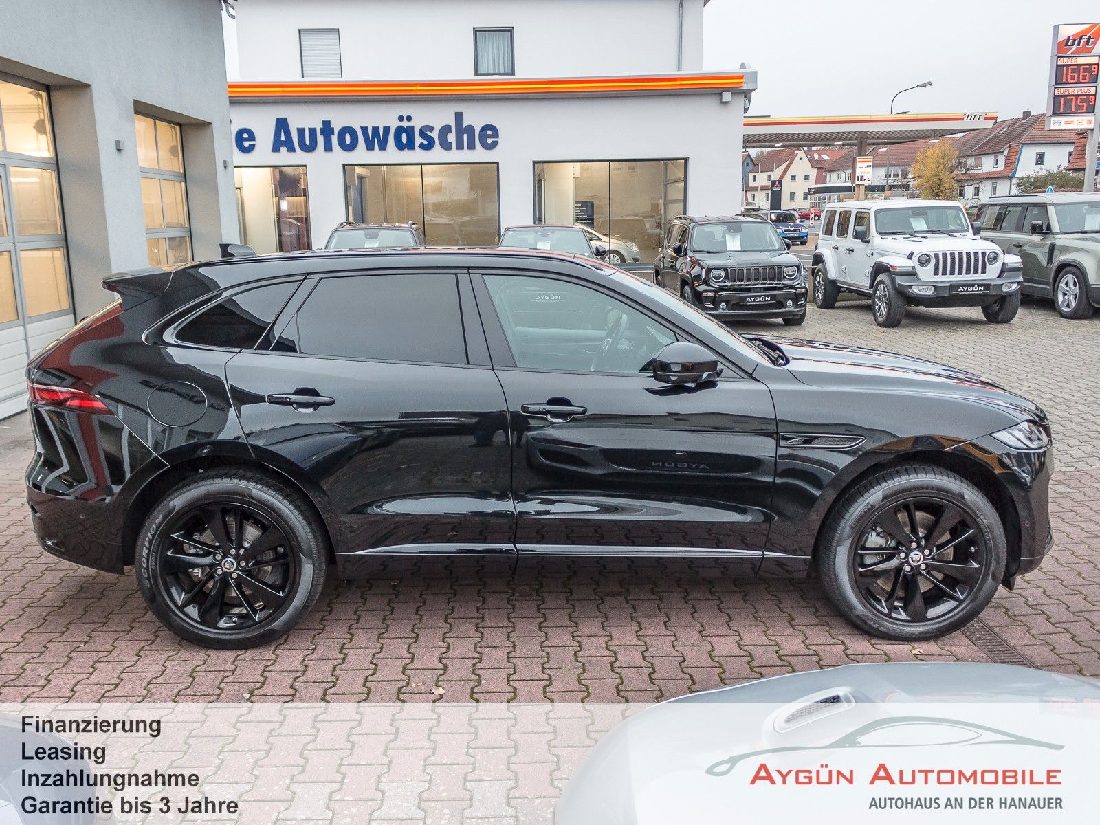 Jaguar F-PACE D300 R-Dynamic SE*90th Edit*AHK*Pano*HUD*
