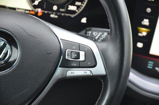 Volkswagen Touareg 3.0 V6 TDI R-Line Matrix Luft Nachtsicht
