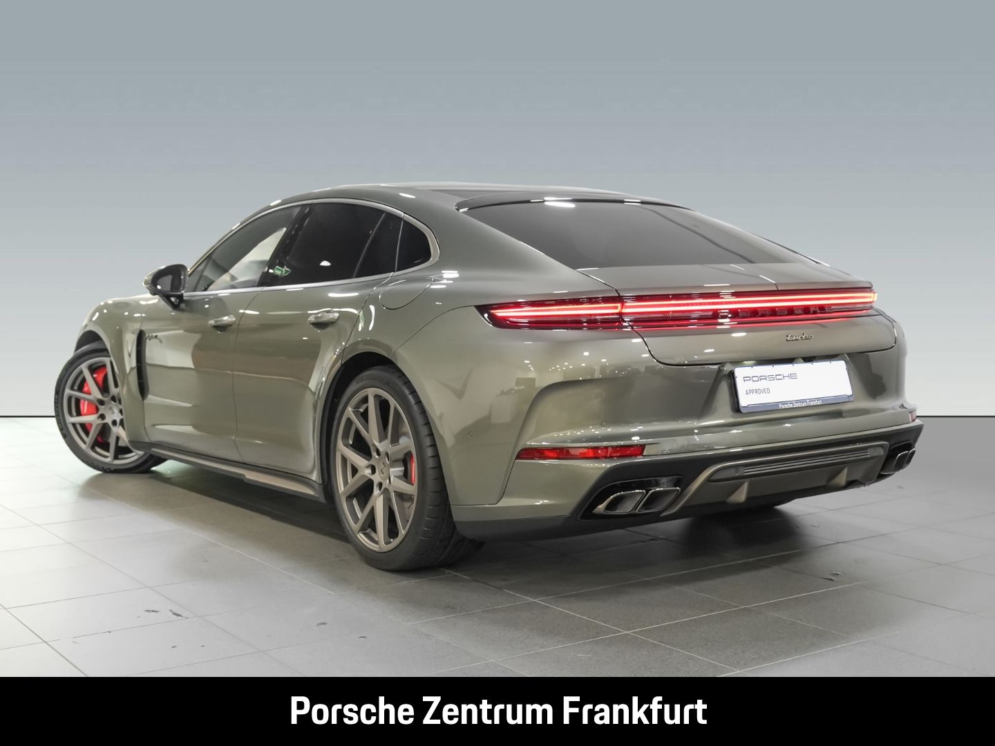 Porsche Panamera Turbo E-Hybrid Burmester Active-Ride