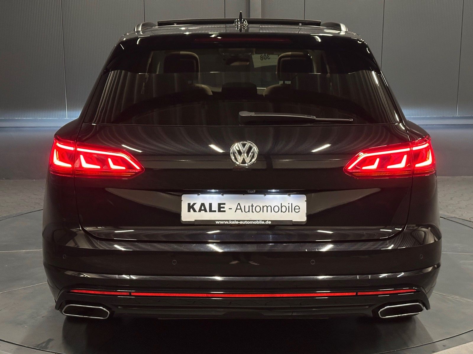Volkswagen Touareg R-Line 4Mot. Black Style*NP:110.756 EUR*