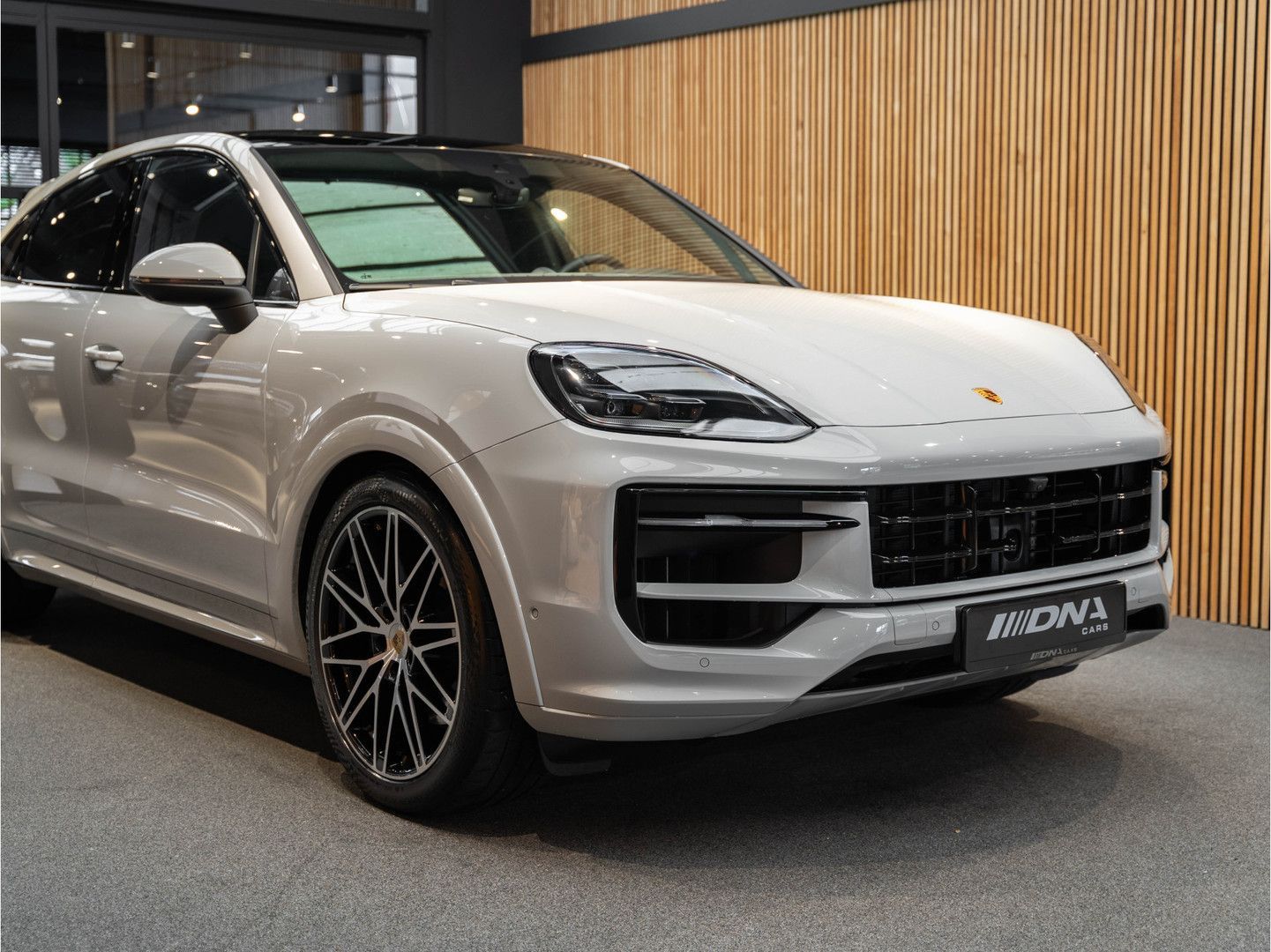 Porsche Cayenne Coupé E-Hybrid Carbon 3.0 E-Hybrid Pano