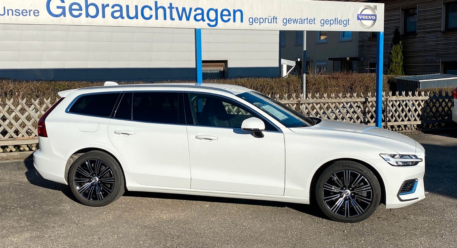 Volvo V60 T8 Inscription Plug-In Hybrid AWD