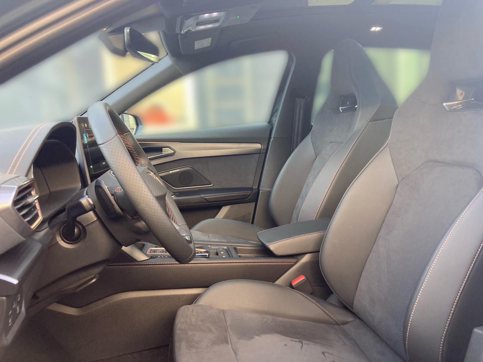 Cupra Formentor 1.5 eTSI - Samsaru's Car Outlet