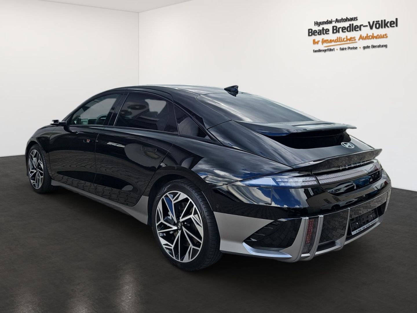 Hyundai IONIQ 6 4WD 77,4kWh 325 PS  UNIQ-Paket 20'' Felg