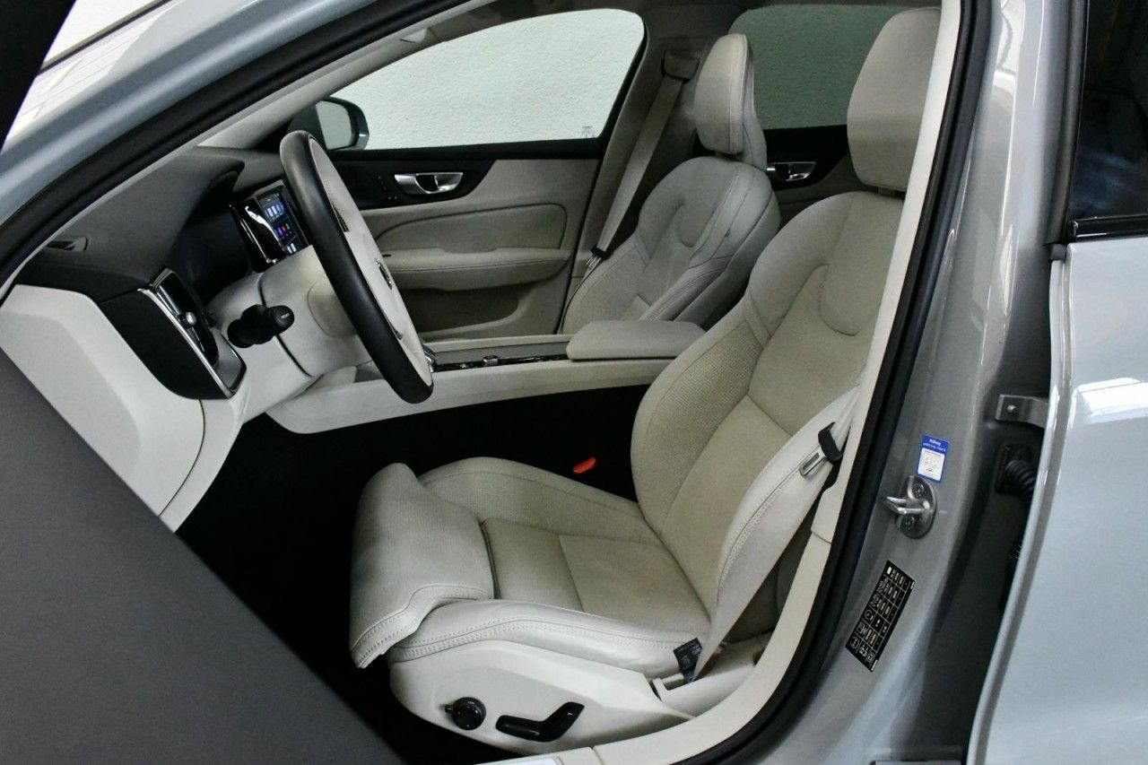 Volvo V60 Cross Country AWD Ultim ACC*PAN*H&K*AHK*SBEL