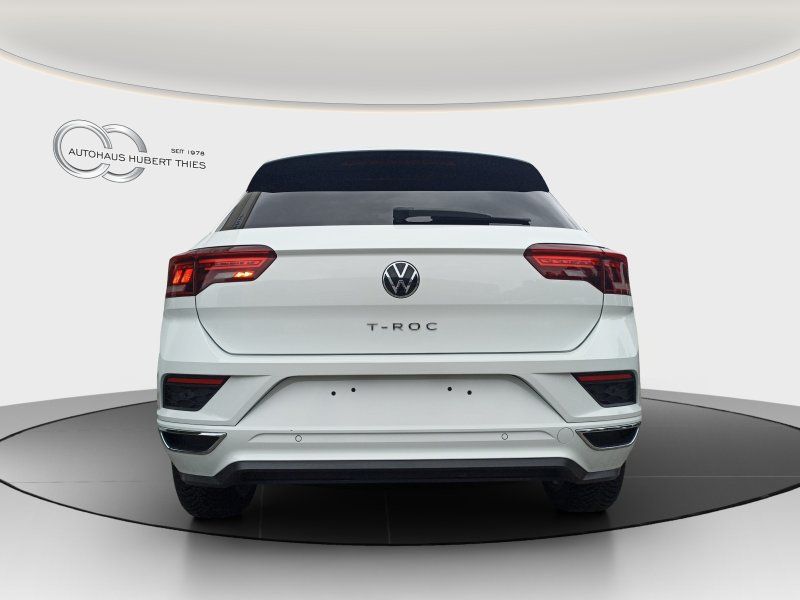 Volkswagen T-Roc 1.5 TSI DSG Sport R-Line - Samsaru's Car Outlet