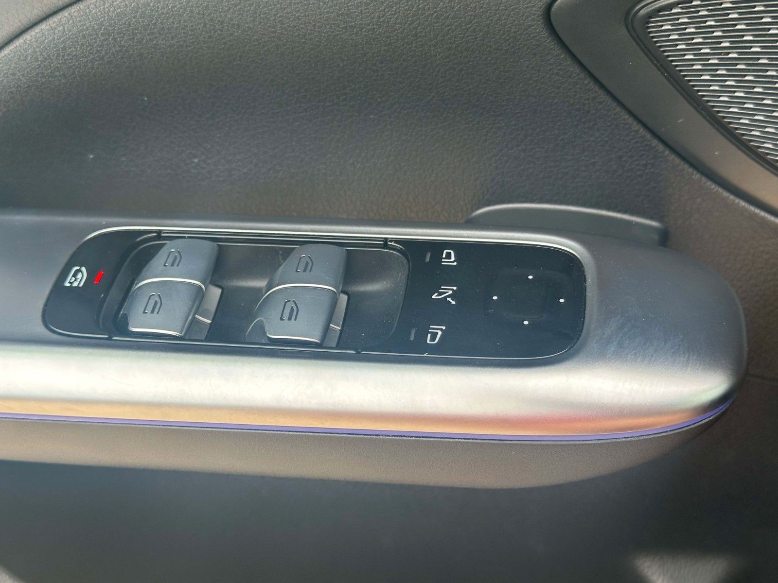 Mercedes-Benz C 200 C -Klasse Lim. 4Matic AMG Line - Samsaru's Car Outlet