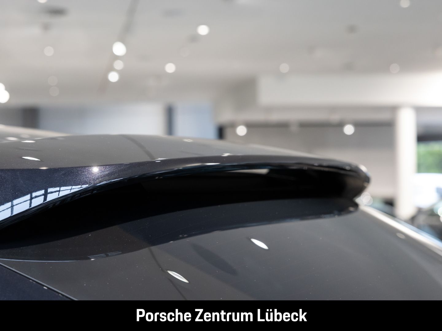 Porsche Cayenne S Coupe Hinterachslenkung Head-Up
