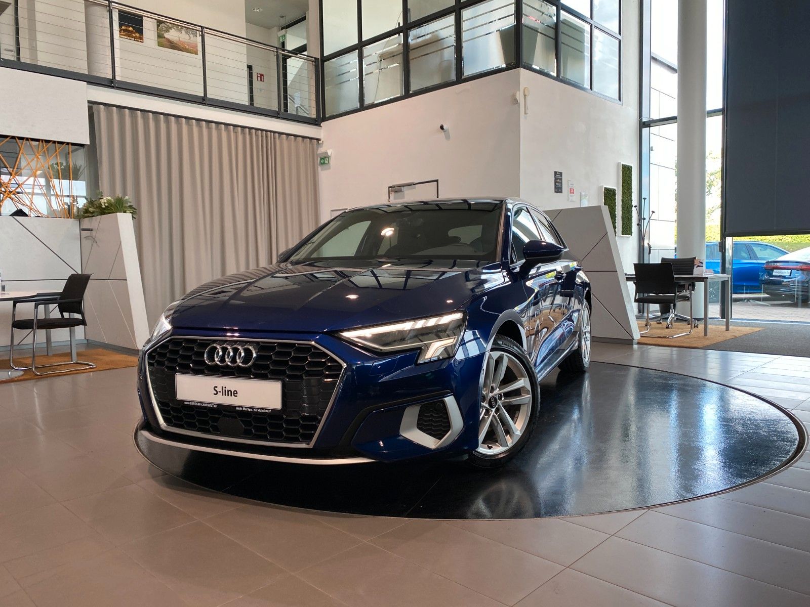 Audi A3 35 TDI S-line Int. ViCo Kamera SideA. LED ACC