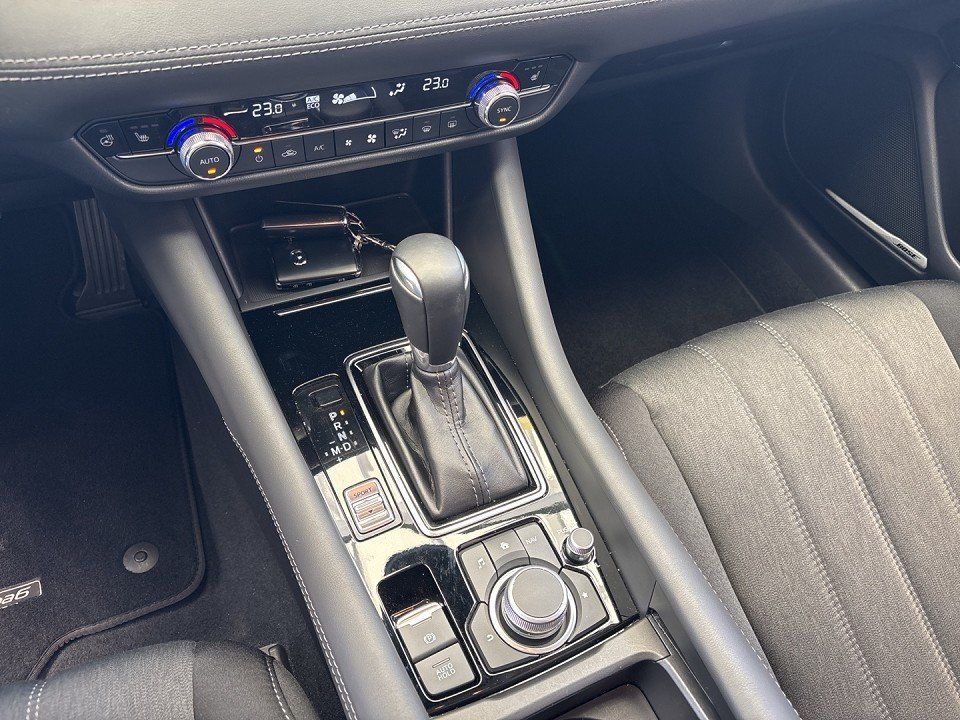 Mazda 6 Kombi Exclusive-Line 2.5i BOSE+HEAD-UP+MATRIX+