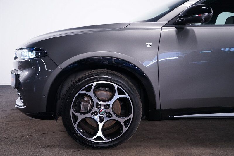 Alfa Romeo Tonale 1.5 VGT Hybrid Ti Aut.*Matrix*Kamera*Keyl