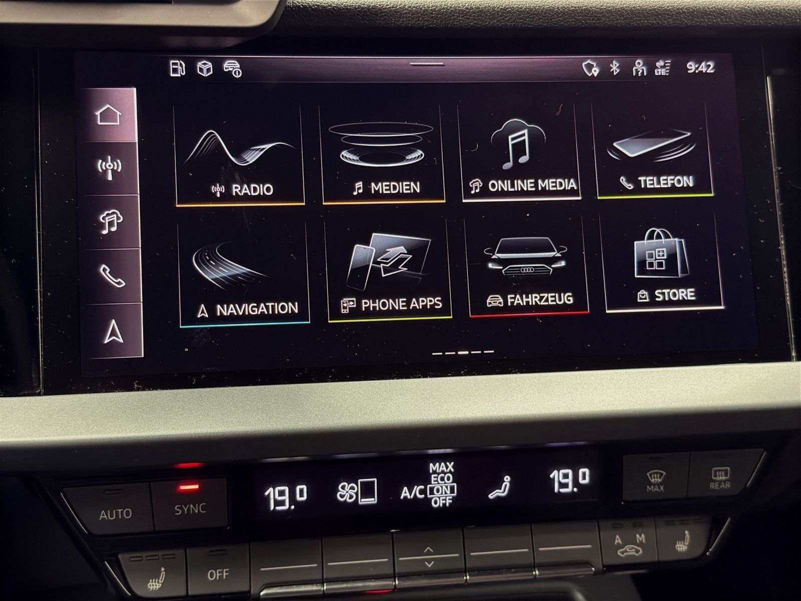 Audi A3 Sportback 35 TFSI ADVANCED - Samsaru's Car Outlet
