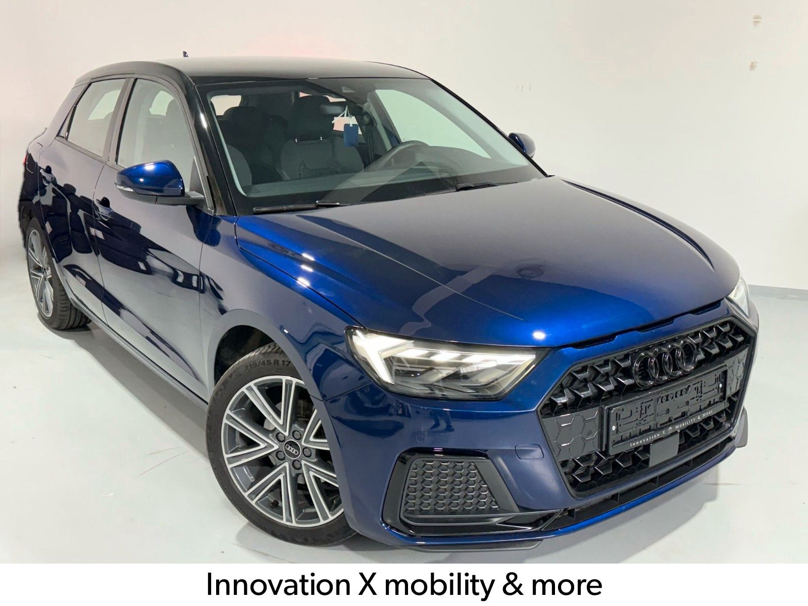 Audi A1 Sportback 30 TFSI advanced - Samsaru's Car Outlet