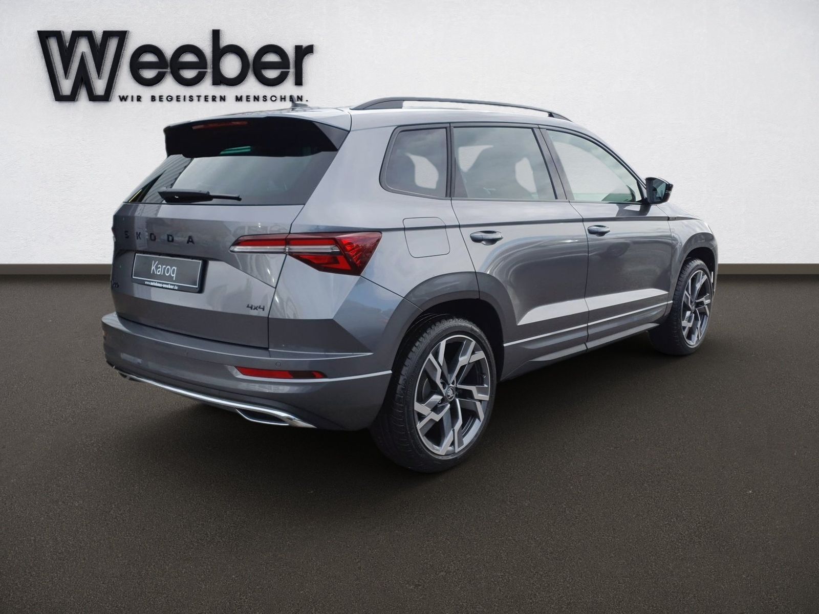 Skoda KAROQ 2.0 TSI 4x4 DSG Sportline Panodach AHK