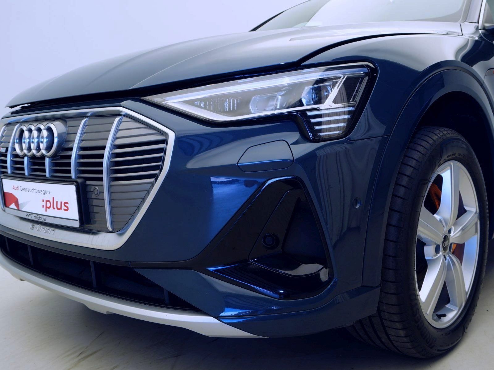 Audi e-tron Sportback 50 qu*S-LINE*MATRIX*HUD*AHK*NAV