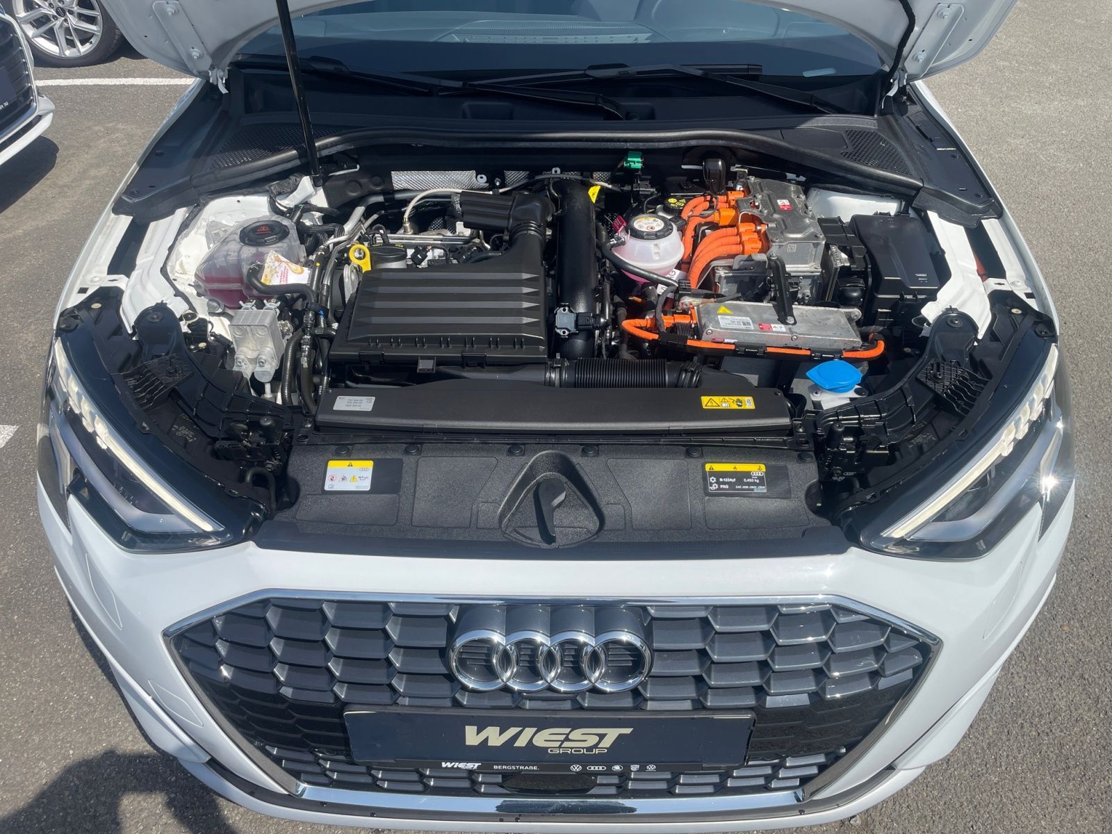 Audi A3 Sportback 40 1.4 TFSIe advanced S line Navi R