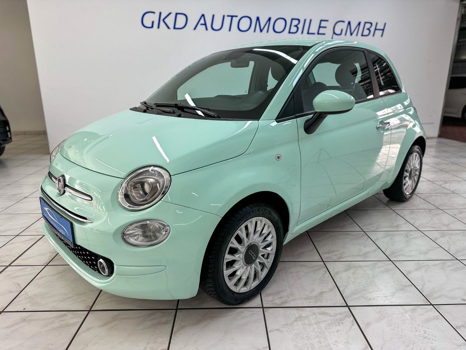 Fiat 500 Lounge - Samsaru's Car Outlet