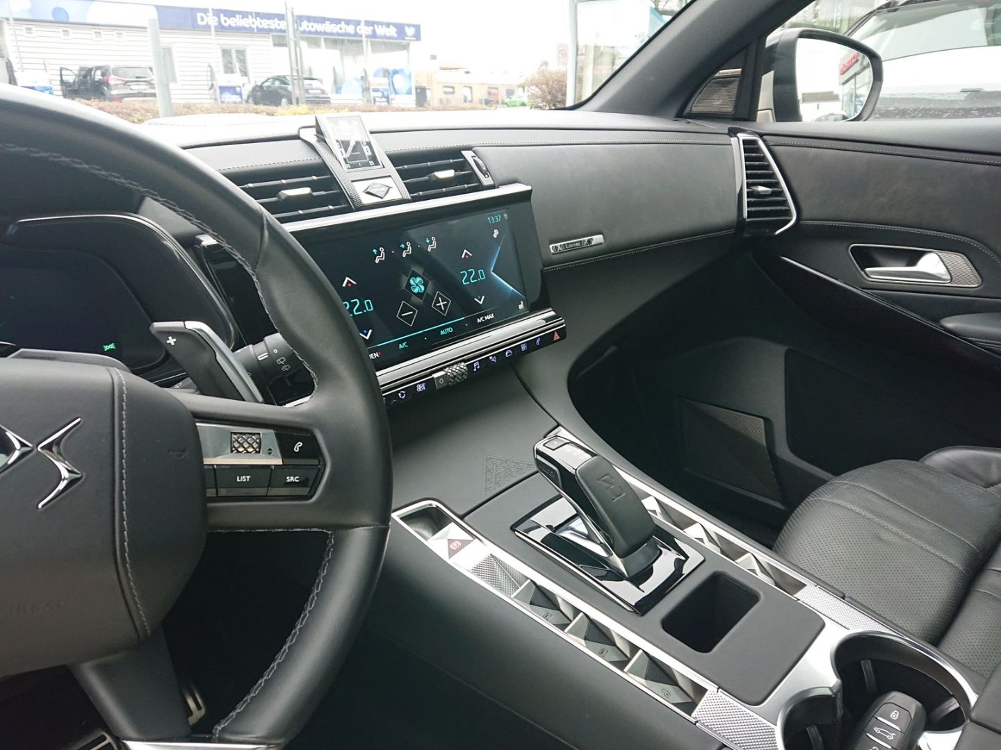 DS Automobiles DS7 Crossback E-TENSE 4x4 LOUVRE Hifi Panodach N