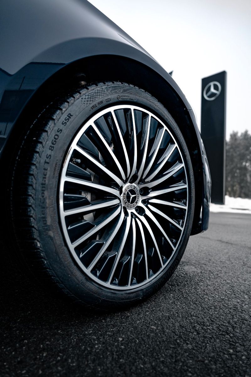 Mercedes-Benz E 450 E 450 4Matic AMG Line Premium Plus - Samsaru's Car Outlet