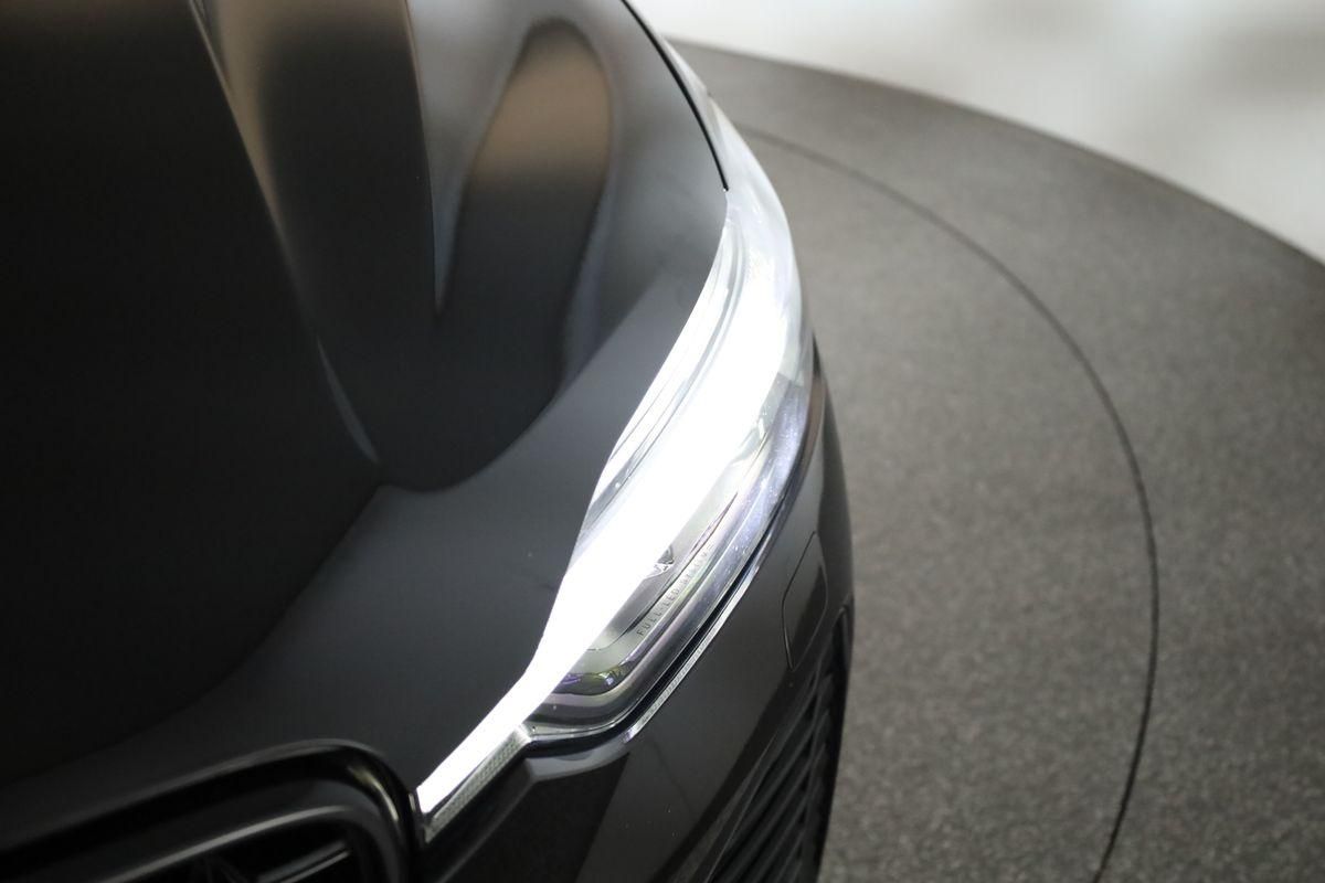 Volvo XC60 B4 AWD Plus Dark LED Pano ACC Kam 21" AHK