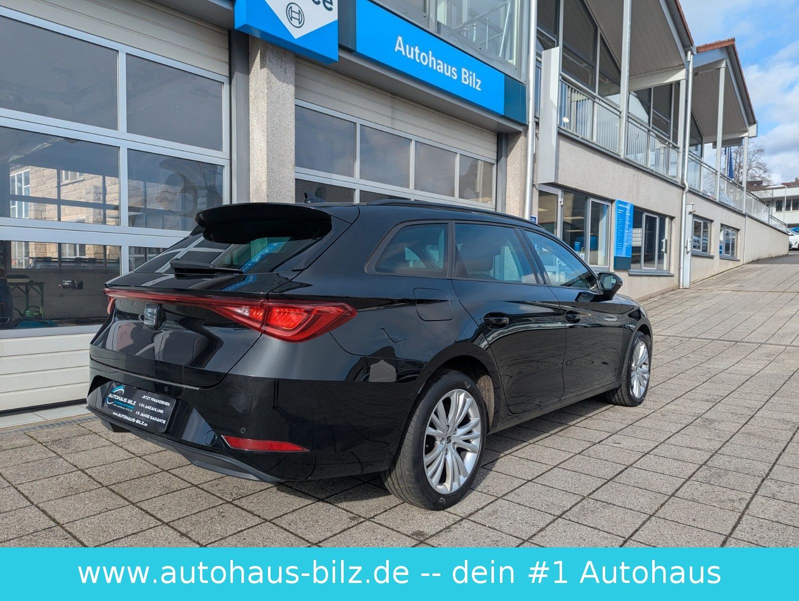 Seat Leon Sportstourer Style*AHK*LED*Kamera*Winterpak