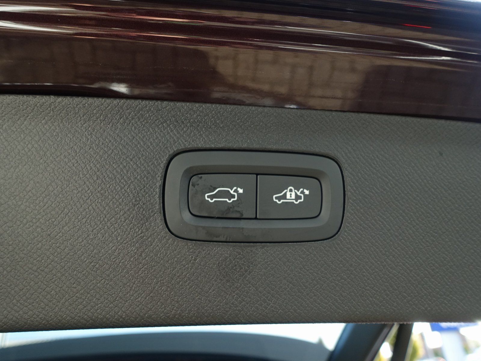 Volvo XC90 Ultra Facelift T8 AWD/B&W/22"/AHK/FourC/360