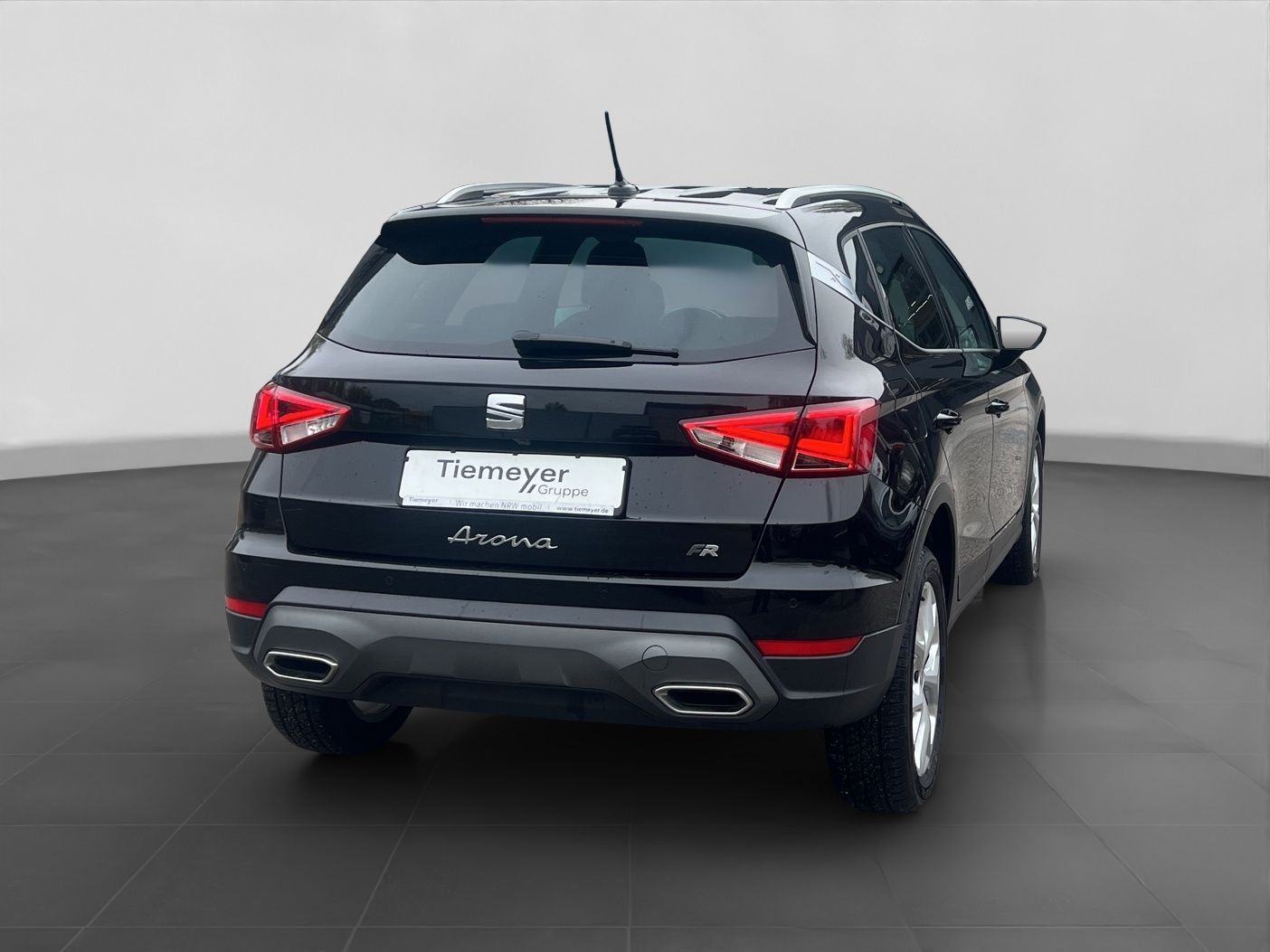 Seat Arona 1.5 TSI DSG FR NAVI AHK GJR ACC SITZH