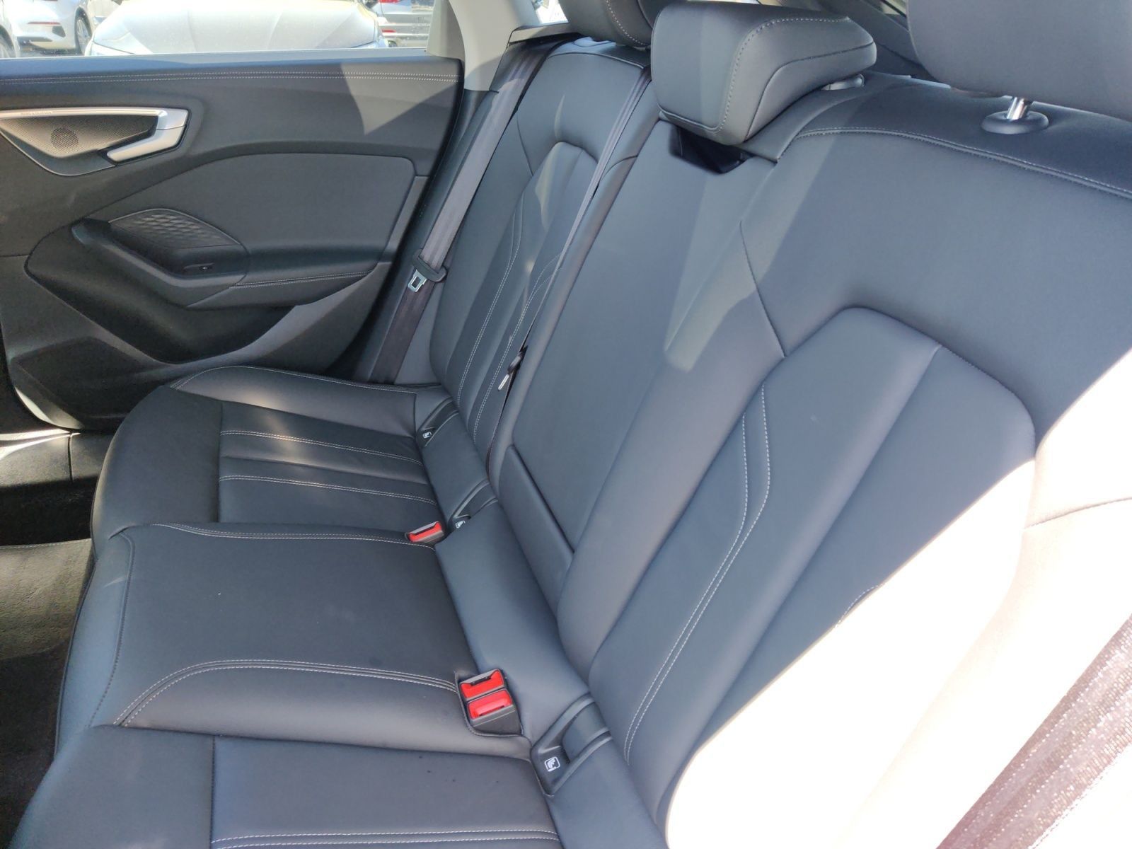 Audi A5 Avant 150 KW TFSI q. S-Tronic S-Line edition