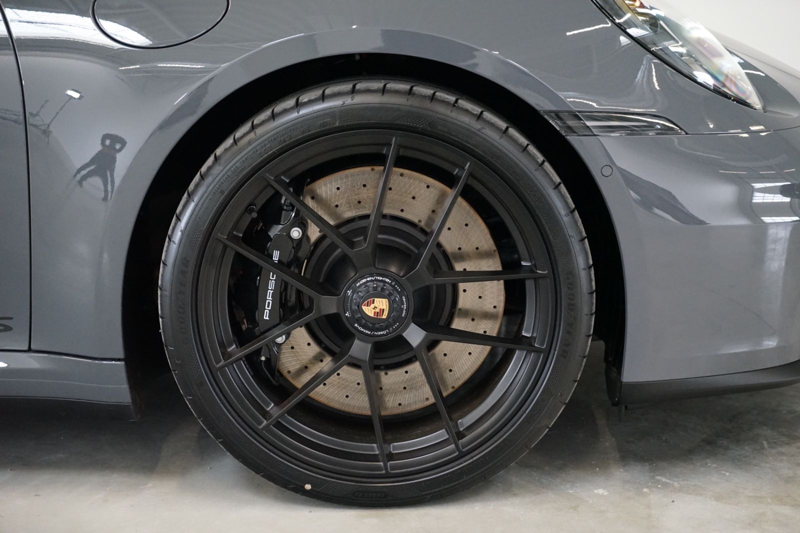 Porsche Targa 4 GTS + MY25 + CARBON + BOSE + 360