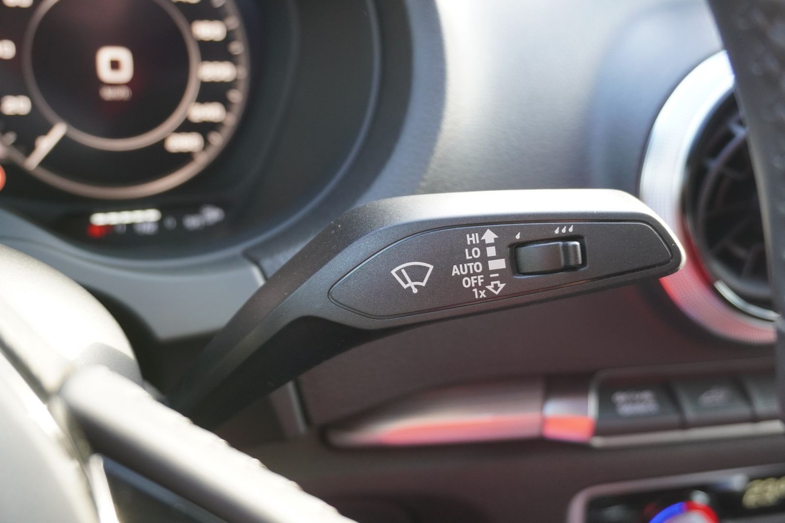 Audi A3 Sportback 40 e-tron sport S-Tronic - Samsaru's Car Outlet