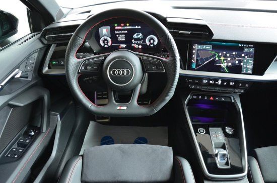 Audi A3 35 2.0 TDI Sportback S line - Samsaru's Car Outlet