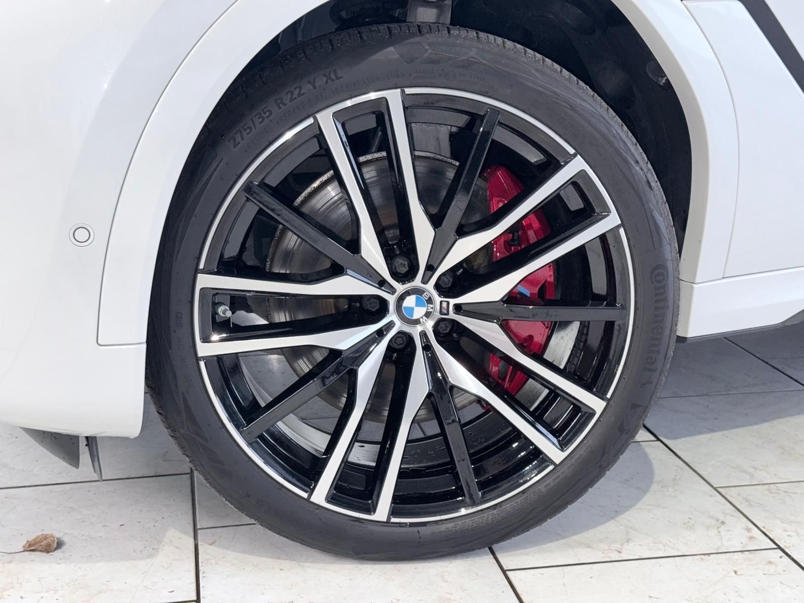 BMW X6 40d xDrive-M Sport/Sky/AHK/360/HUD/B&W/Iconic