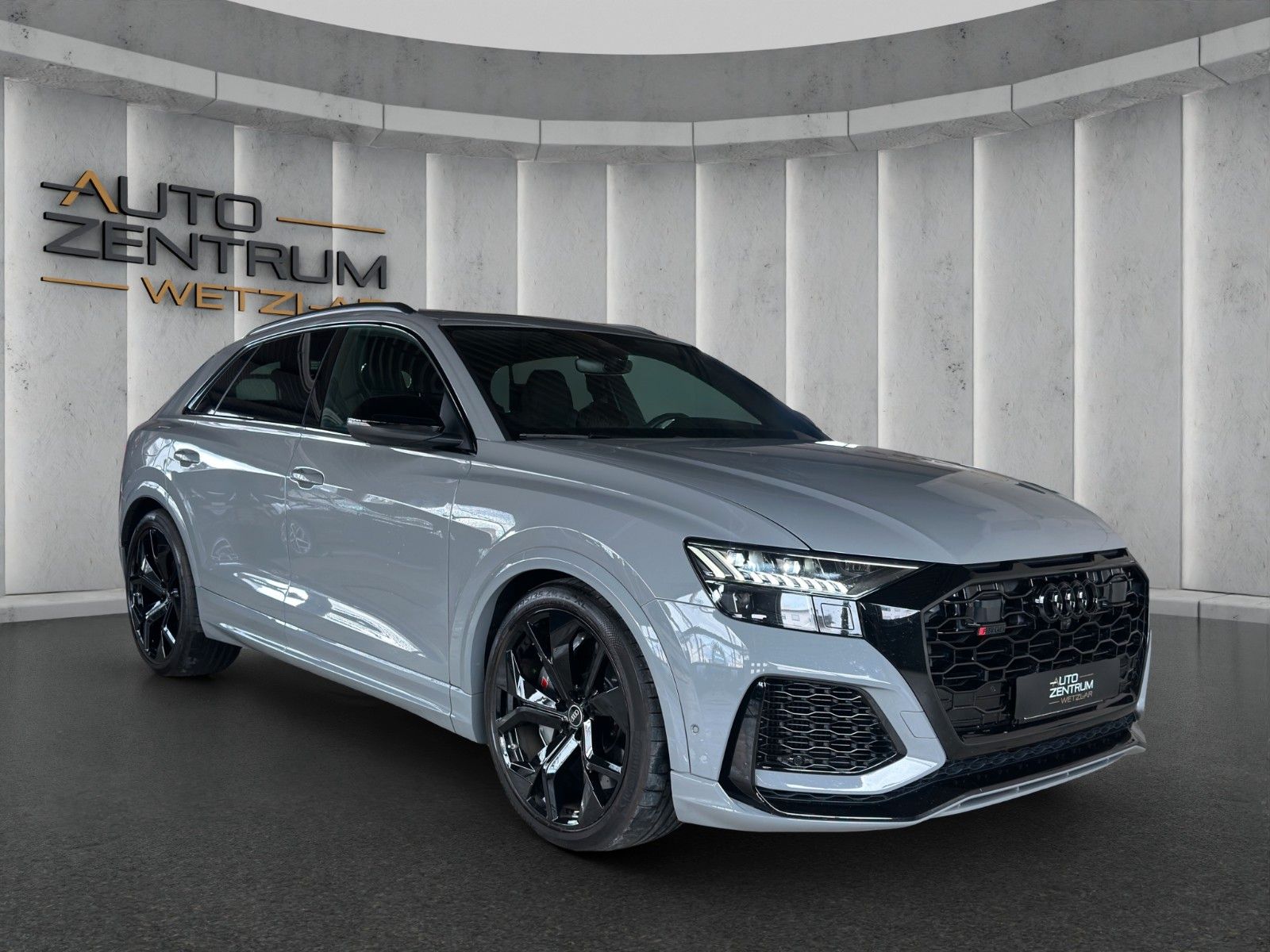 Audi RSQ8 4.0 TFSI quattro Matrix Pan Keramik AHK B&O
