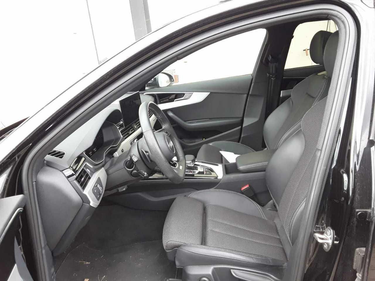 Audi A4 AVANT 45TFSi Q 2x S LINE BLACK - Samsaru's Car Outlet