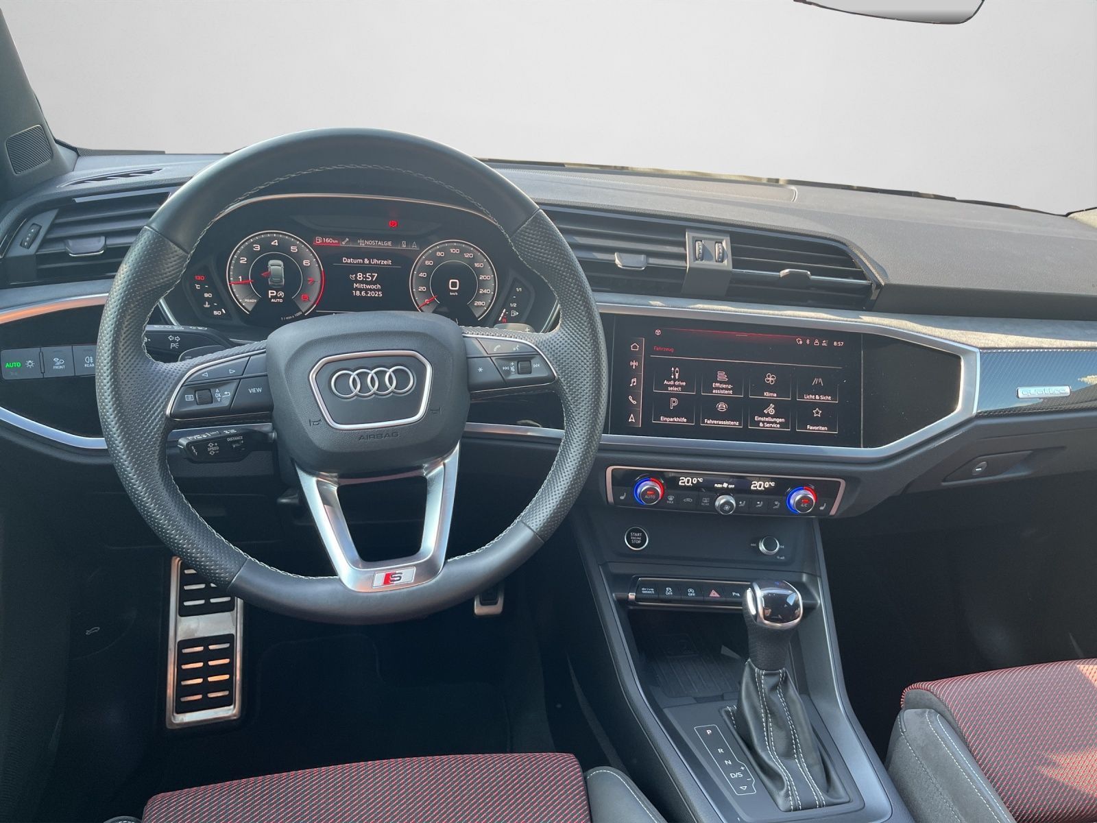 Audi Q3 Sportback 45 TFSI S tronic S line - Samsaru's Car Outlet