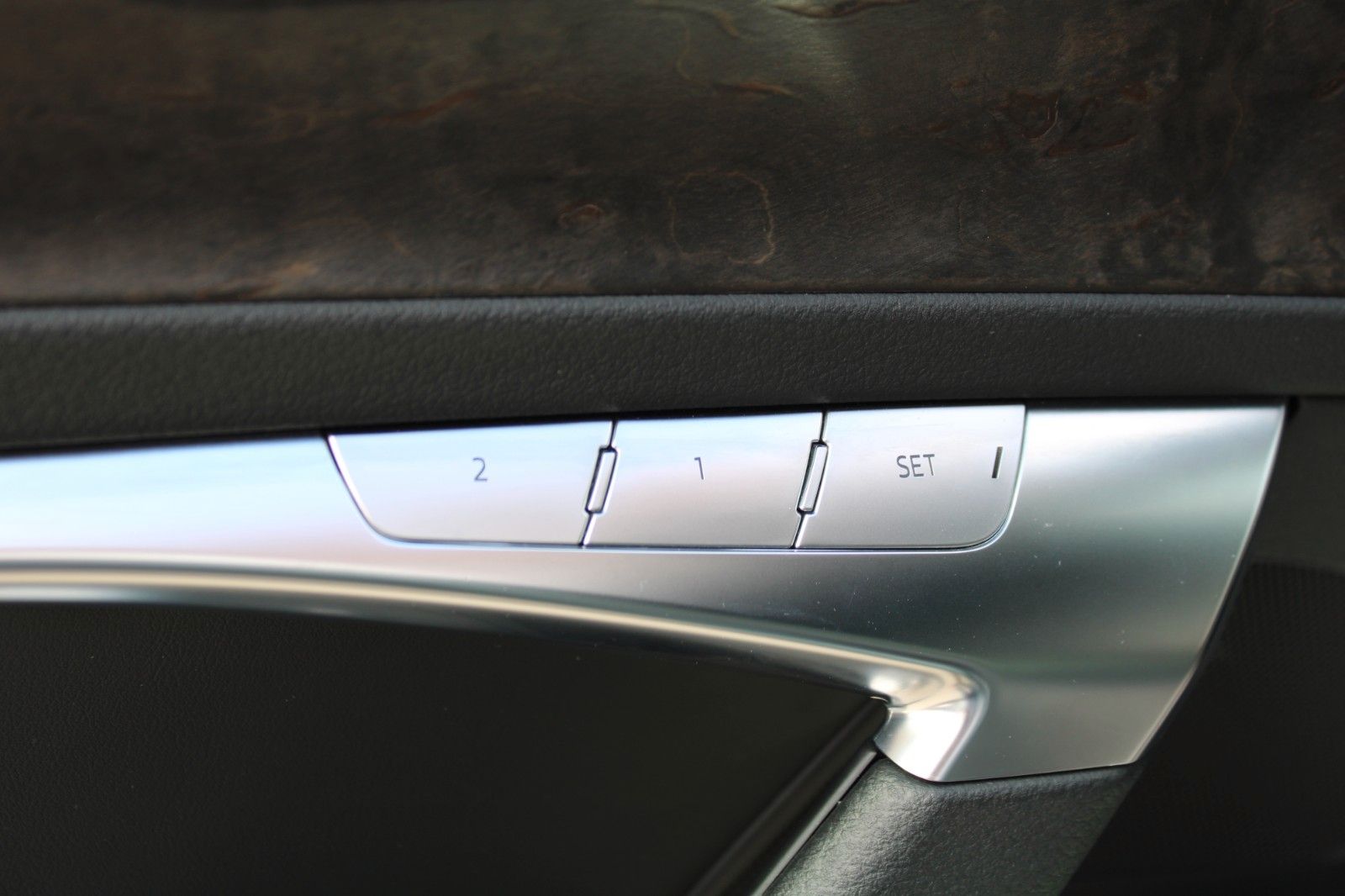 Audi A6 Avant 40 TDI qu. design - Samsaru's Car Outlet