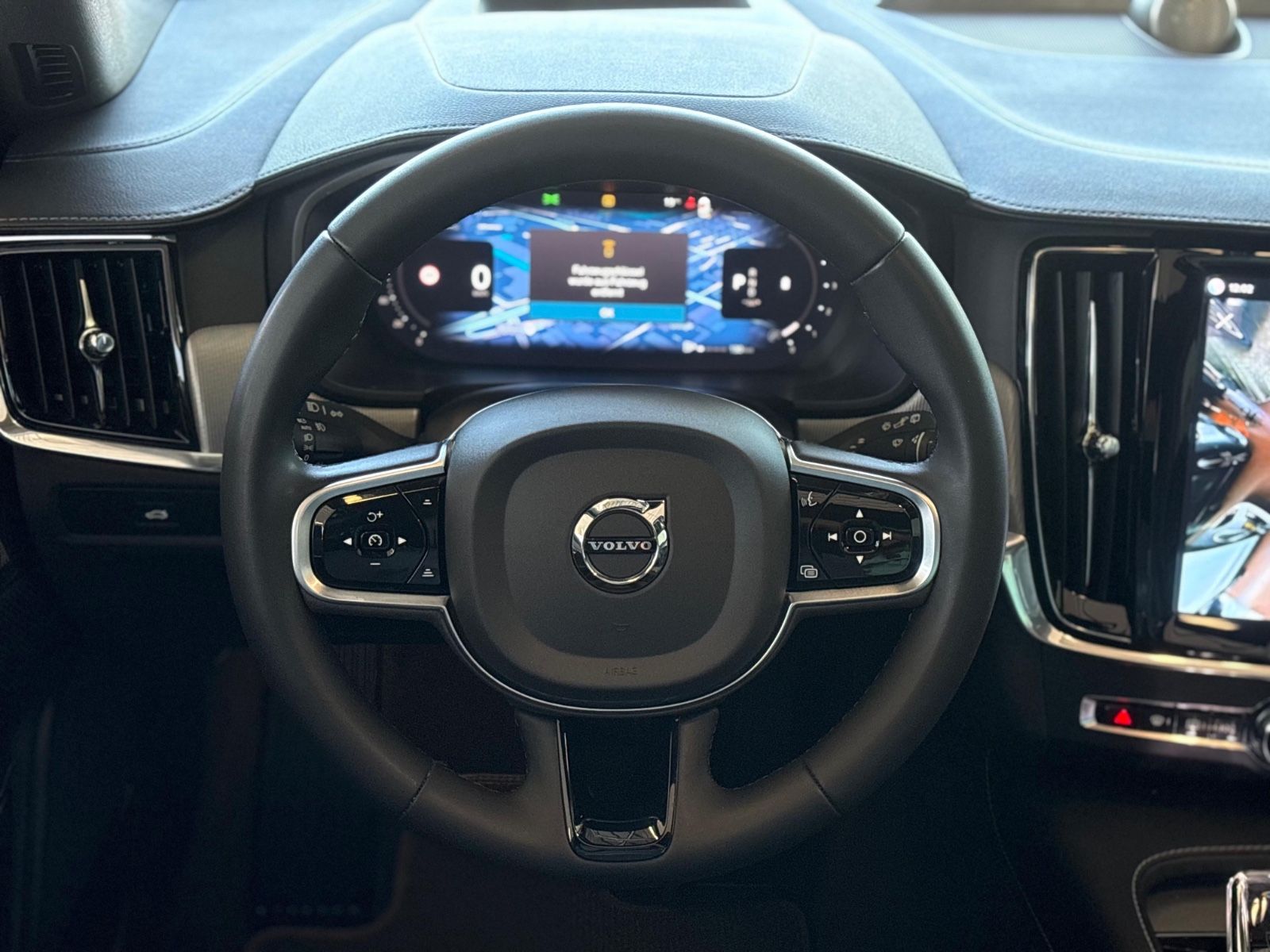 Volvo V90 Cross Country Ultimate AWD B5 HEICO