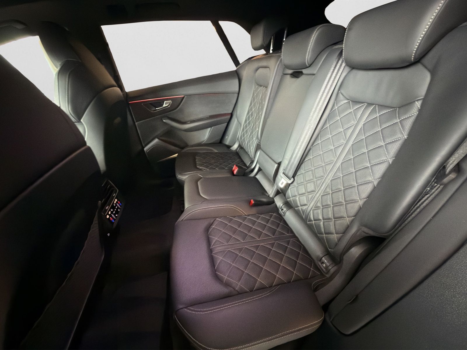 Audi Q8 50 TDI quattro S Line tiptronic