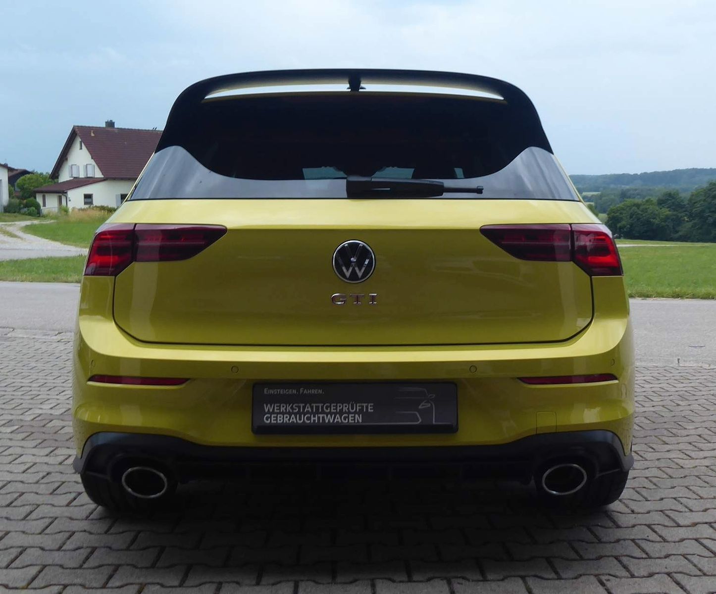 Volkswagen Golf VIII GTI Clubsport - Samsaru's Car Outlet