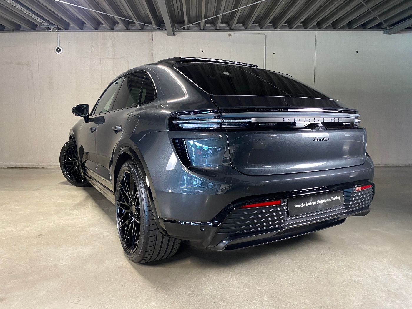 Porsche Macan Turbo | Panorama | AHK | Hinterachslenkung