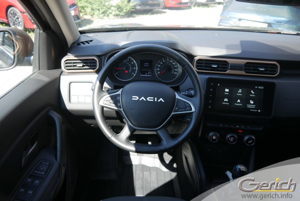 Dacia Duster TCe 130 2WD Extreme - Samsaru's Car Outlet