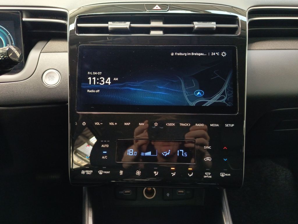 Hyundai TUCSON 1.6T-GDi Plug-in-Hybrid 4WD Prime - Samsaru's Car Outlet
