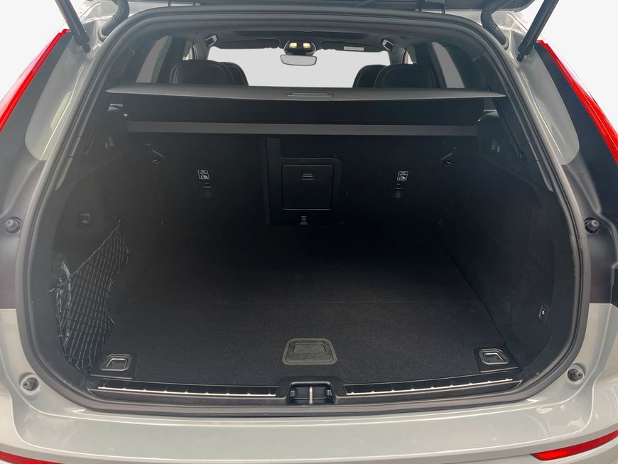 Volvo XC60 T6 AWD Plug-in Hybrid Plus Dark